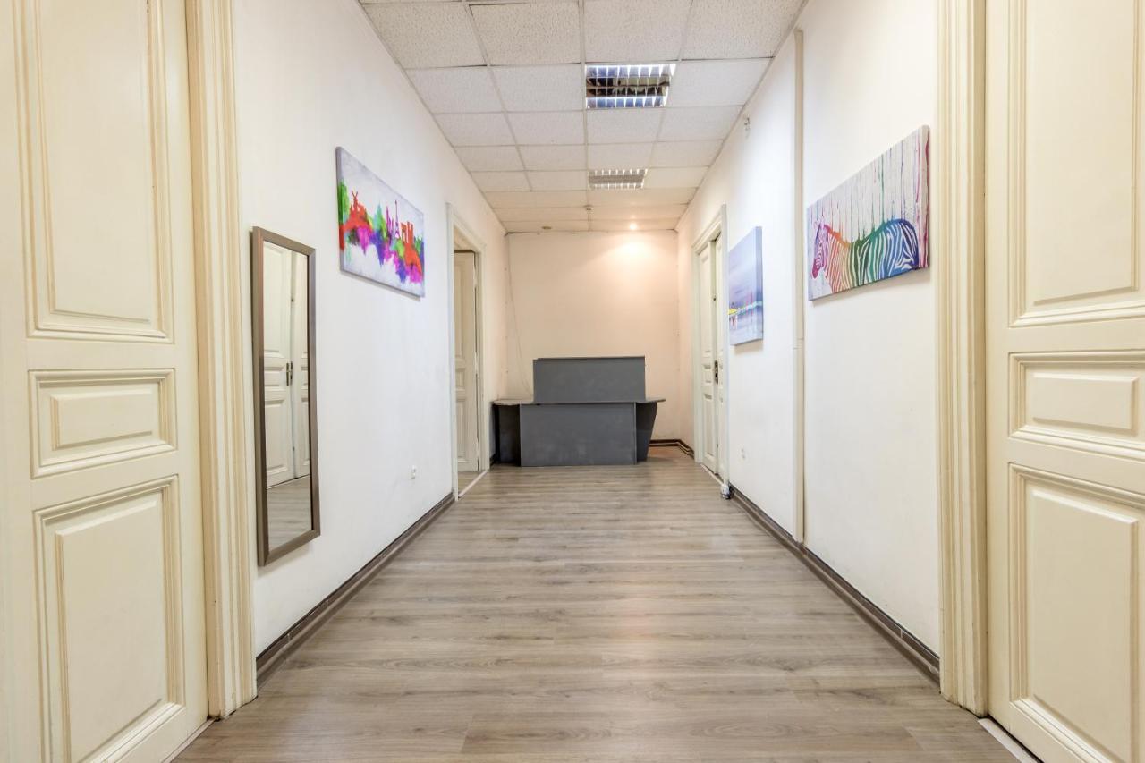 Hostel Best Time 利沃夫 外观 照片